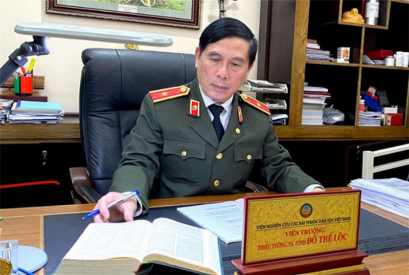 THIẾU TƯỚNG, TTND, TS ĐỖ THẾ LỘC